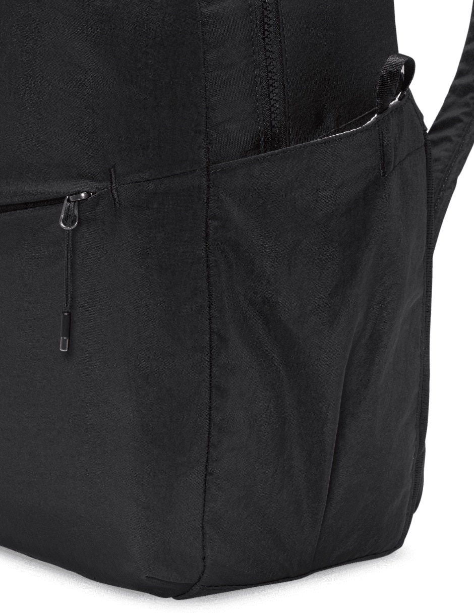 Mochila deportiva nike aura unisex