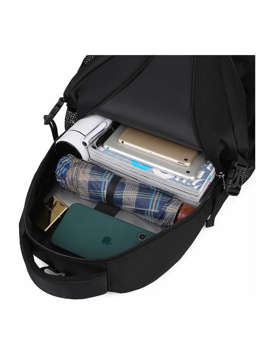 Mochila con portalaptop impermeable 4