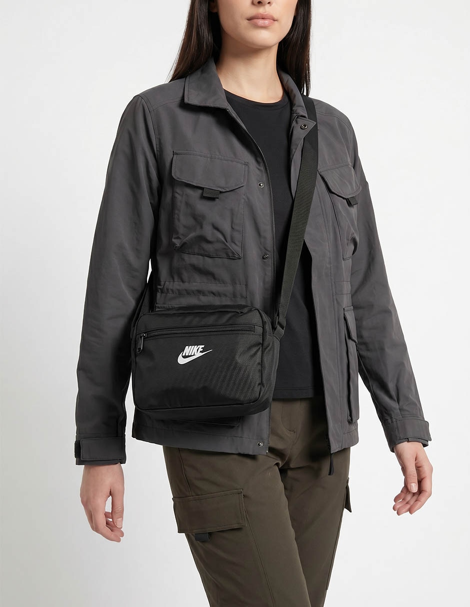 Crossbody 4