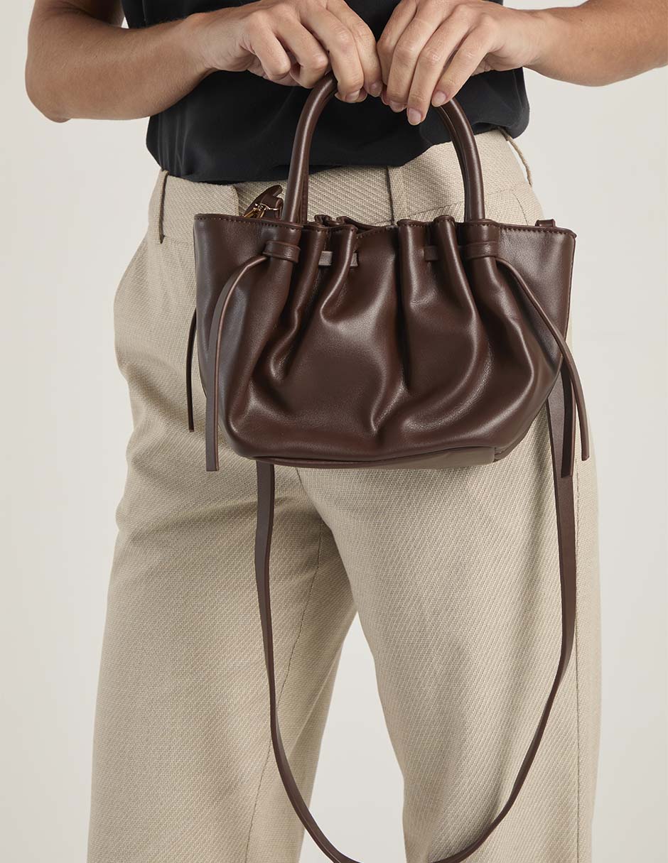 Bolsa bucket para mujer 10