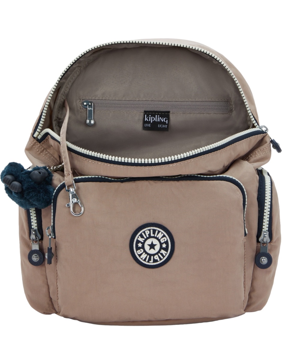 Mochila casual 11