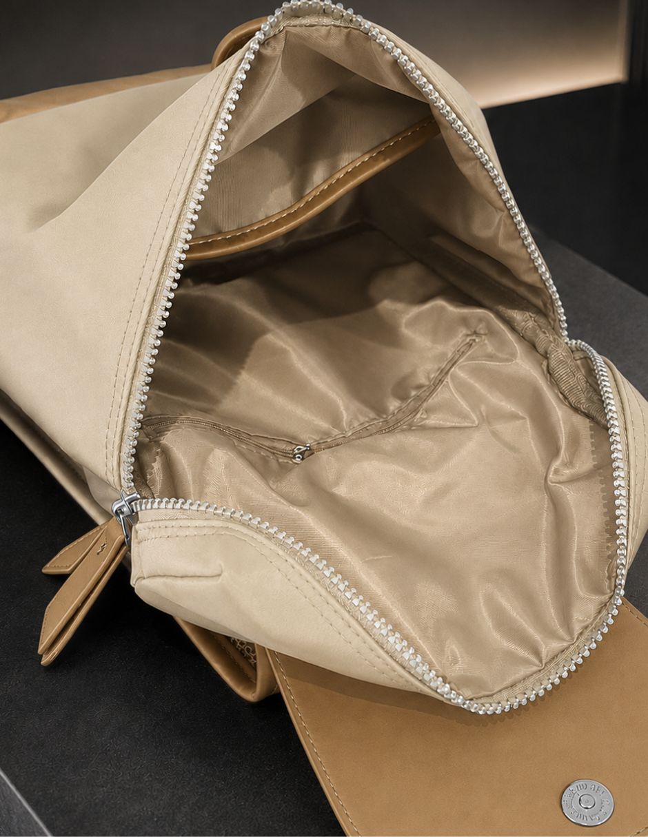 Backpack casual city essentials impermeable 8