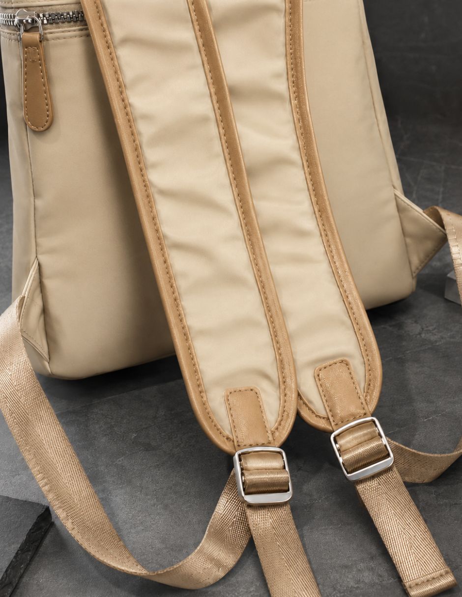Backpack casual city essentials impermeable 2
