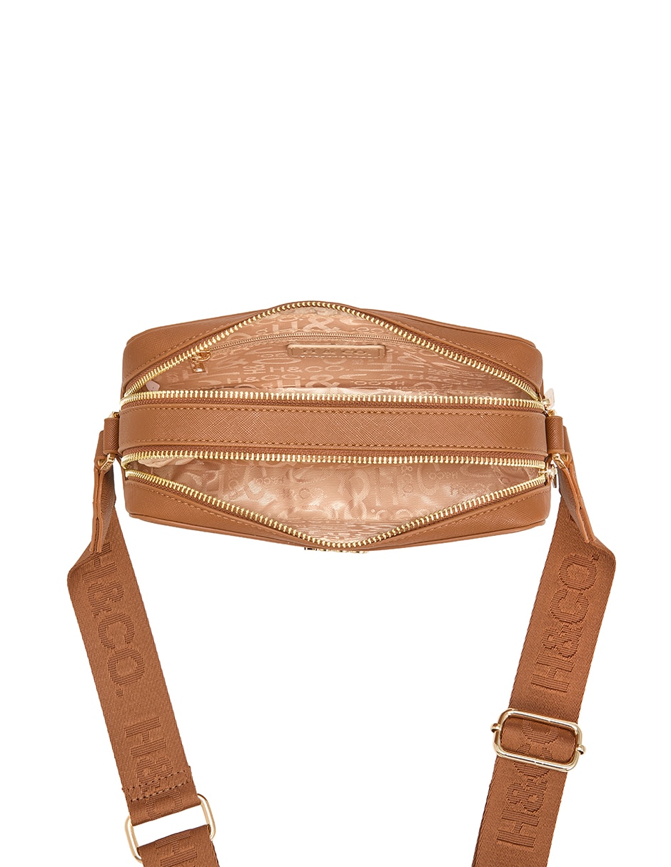Crossbody 4
