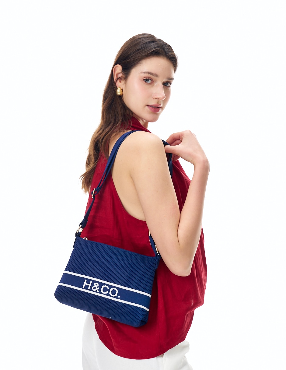 Crossbody 3