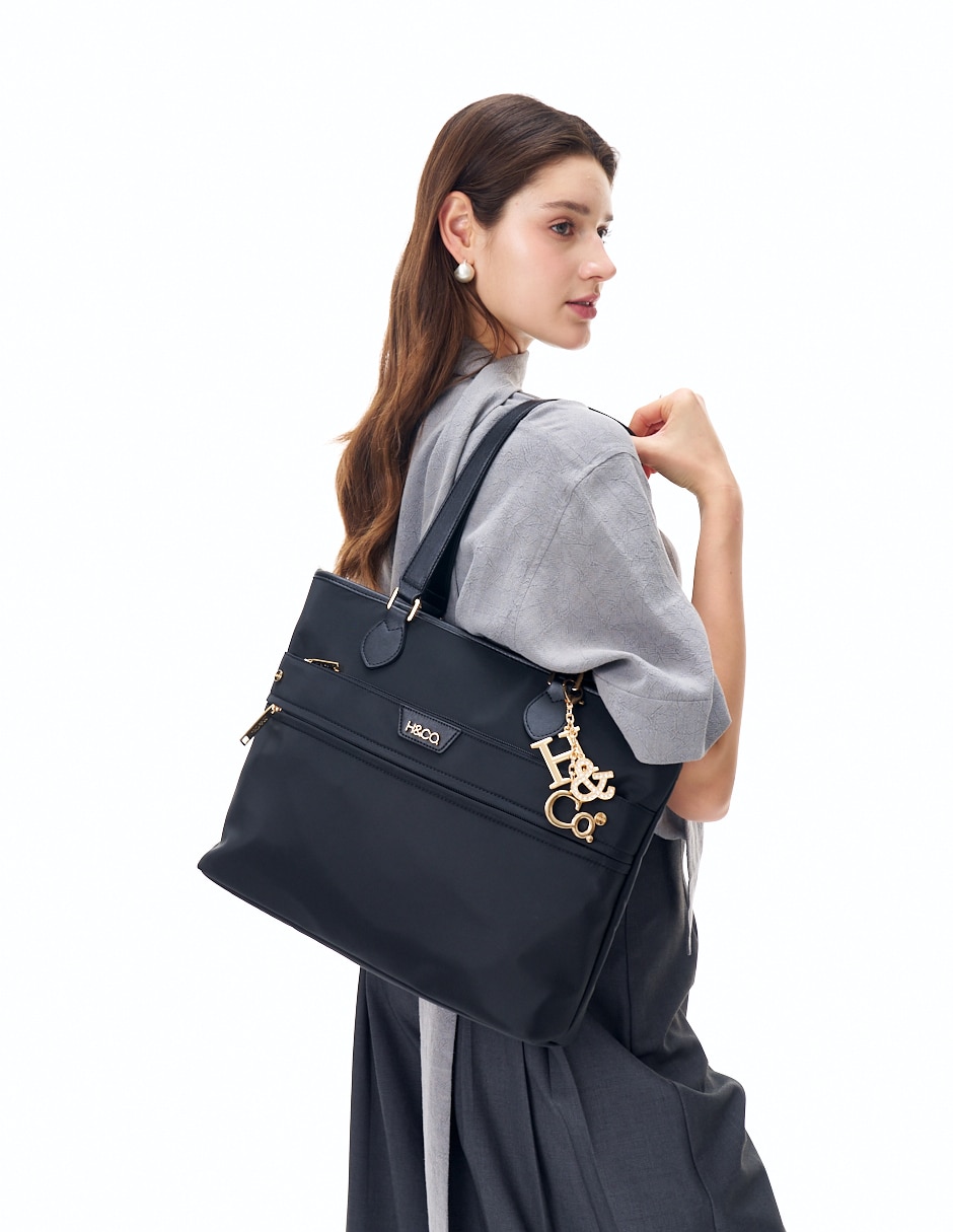 Tote h& 11