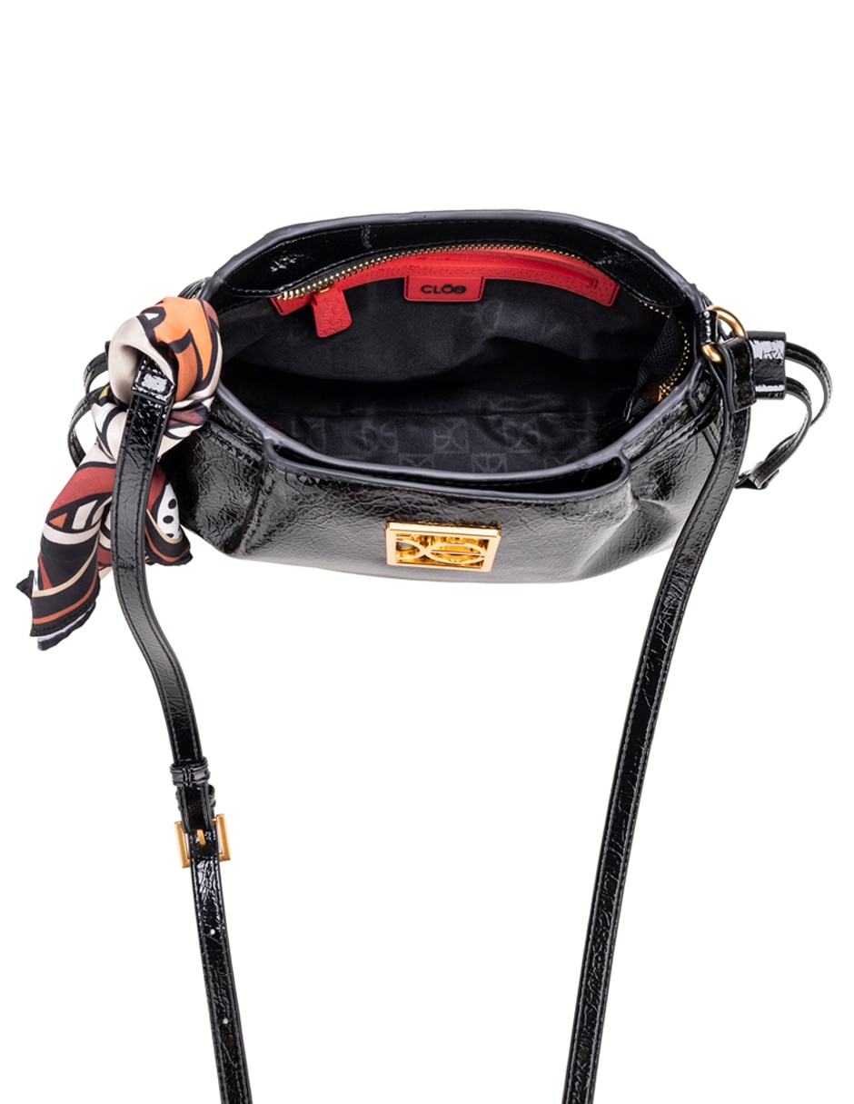 Crossbody cloe