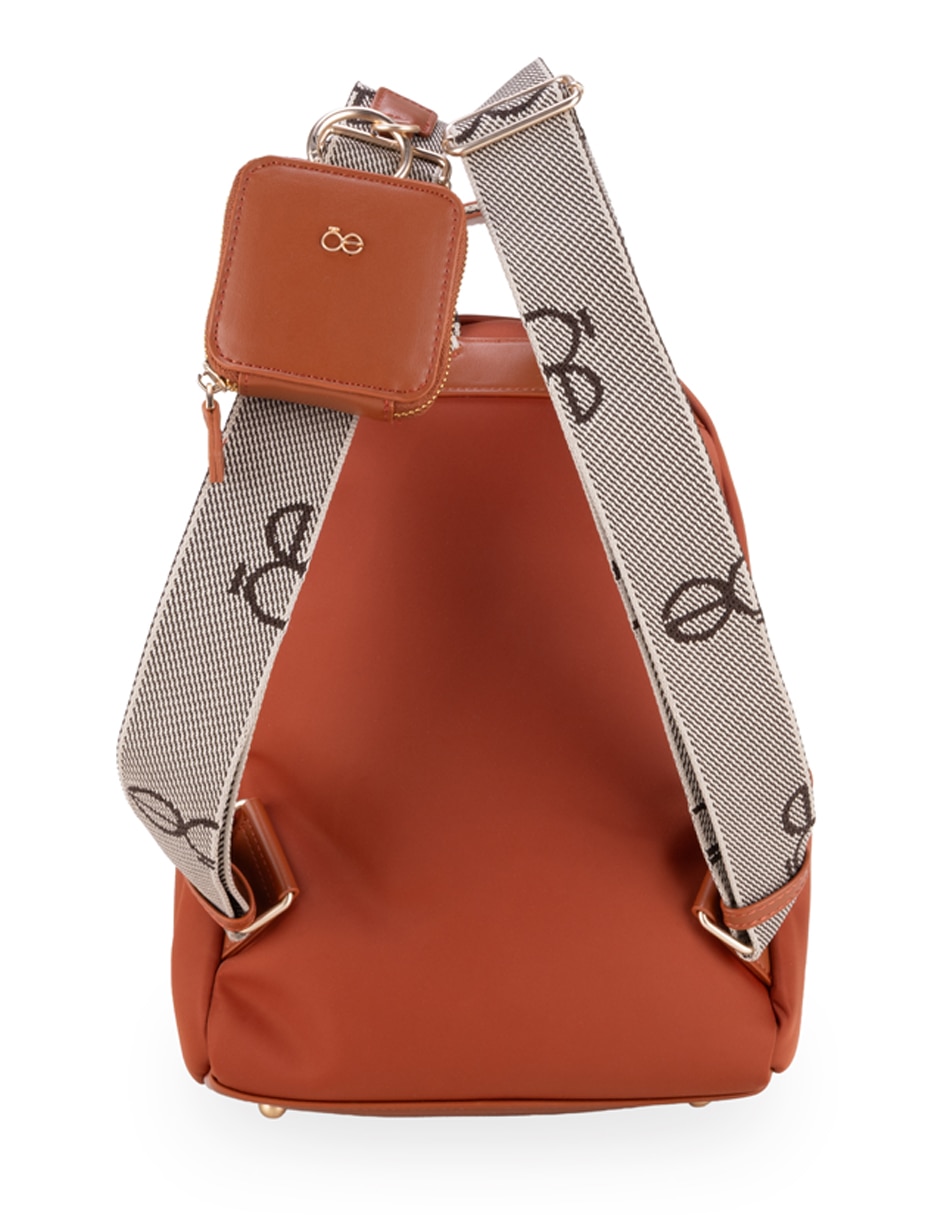 Mochila casual cloe idaeli para mujer
