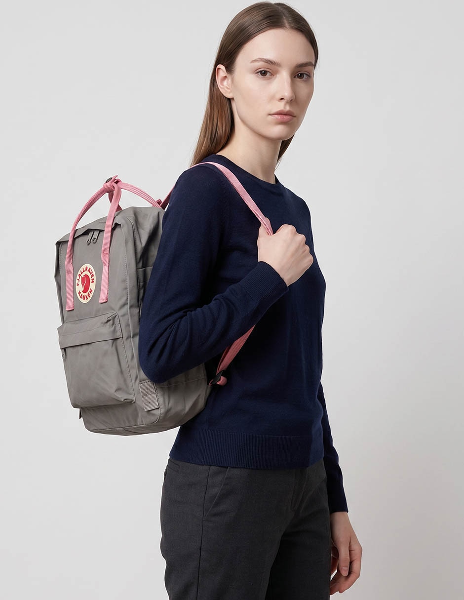 Mochila casual para mujer 4