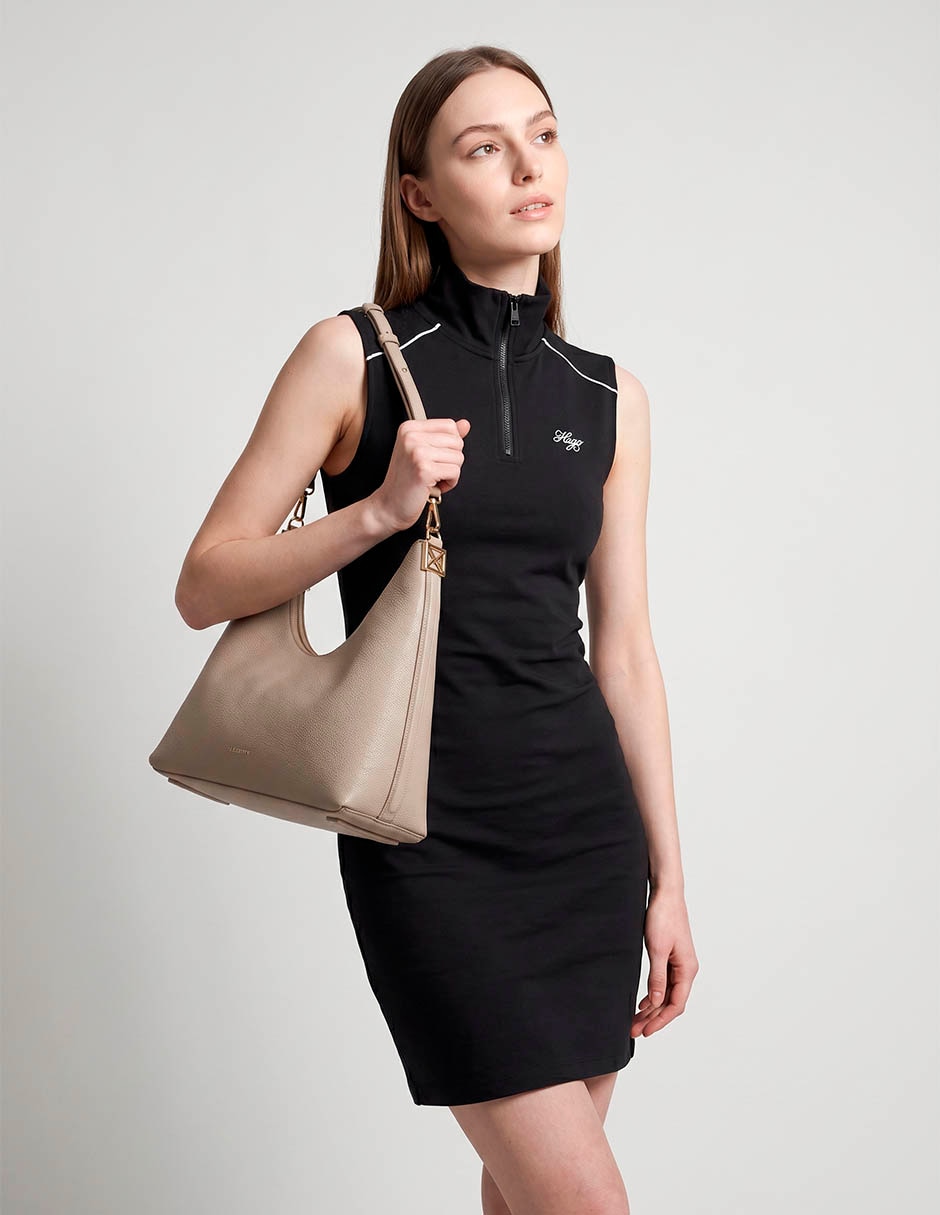 Bolsa Crossbody Calvin Klein Hardware Emblem Pebble para mujer