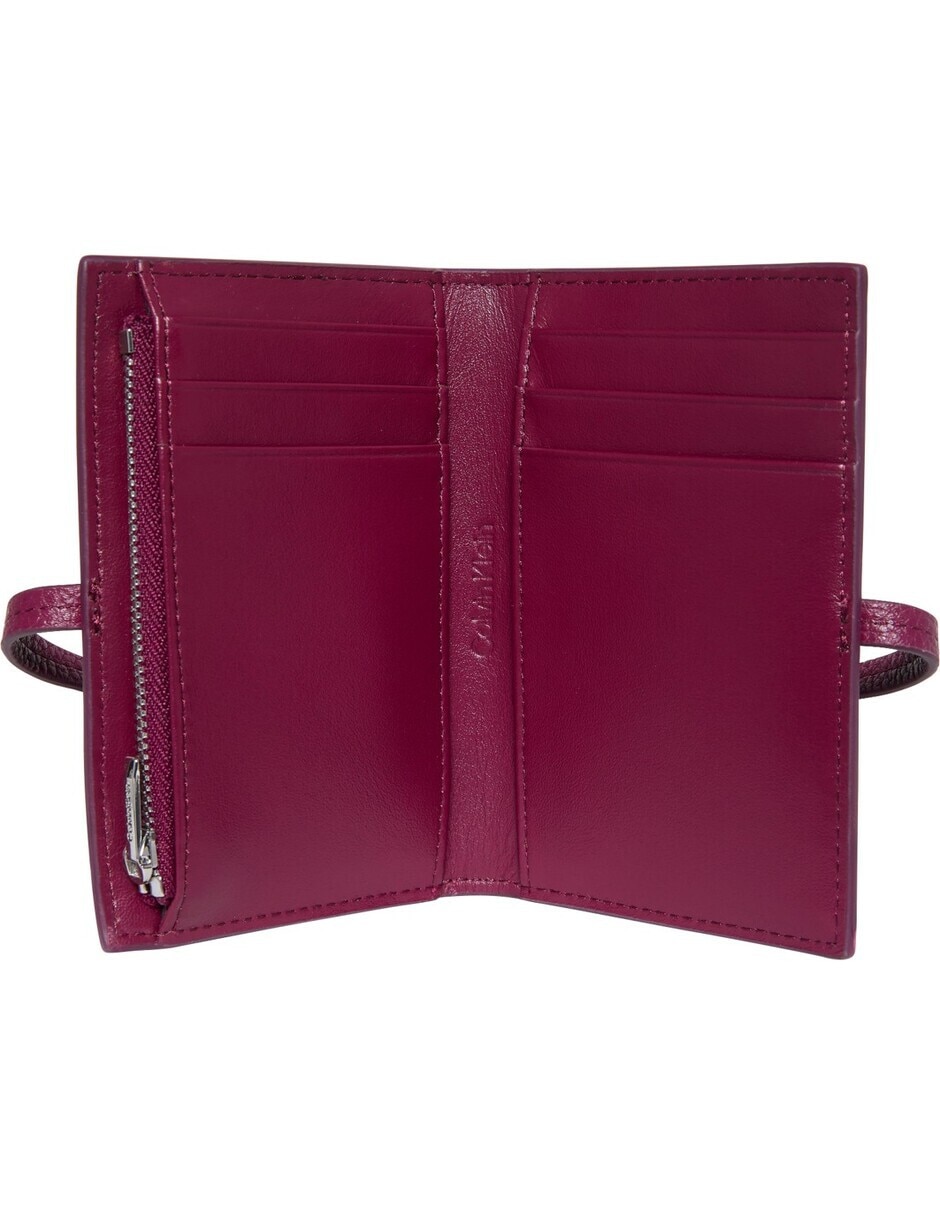 Bolsa crossbody Hardware Emblem Pebble para mujer