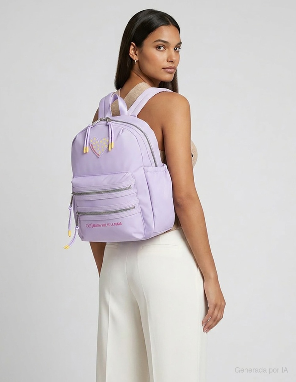 Mochila con porta laptop Cloe BTS Con Agatha 2026 para mujer