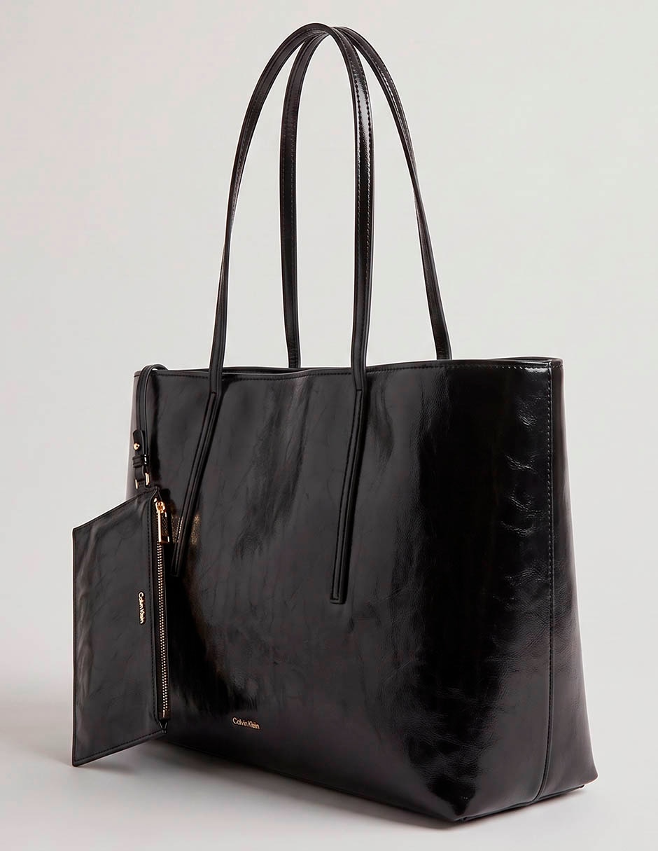 Bolsa tote embossed logo distressed para mujer 1
