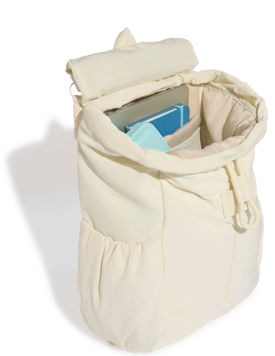 Mochila casual essentials para mujer 6