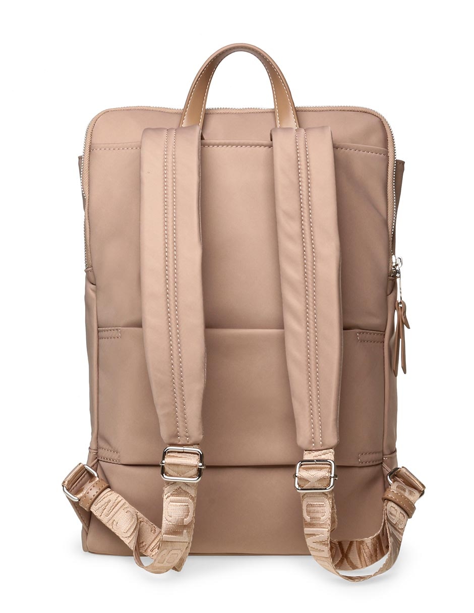 Mochila casual steve madden bcane para mujer