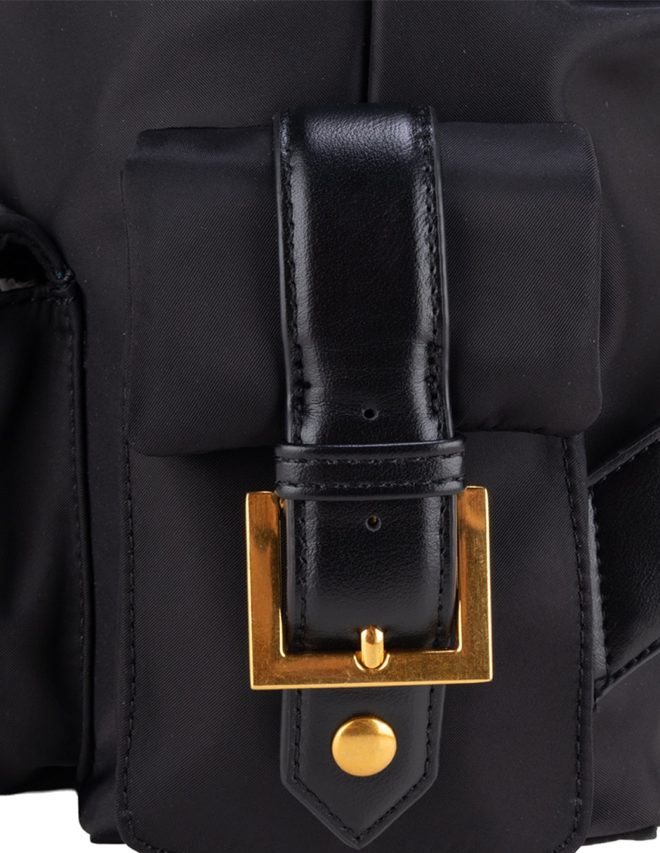 Mochila tipo morral gretil para mujer 3
