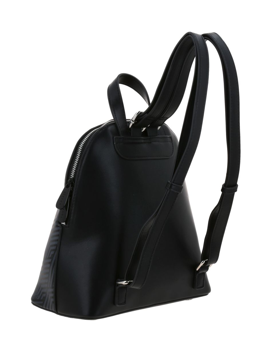 Mochila casual Barbie Yoli 4